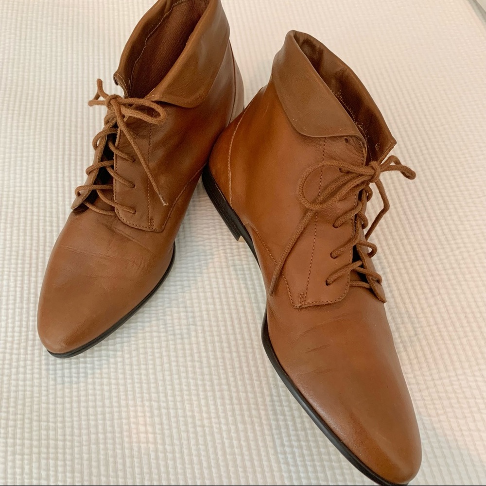 HUNT CLUB - Brown Leather Flip Ankle Bootie